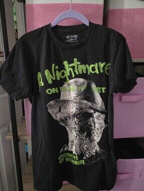Hot Topic A Nightmare On Elm Street Womens Medium Tee